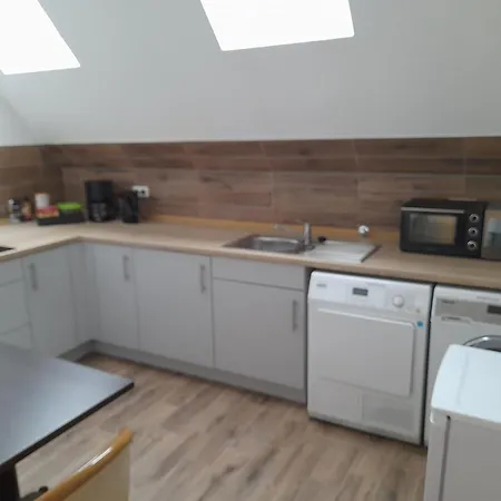 Altes Gesellenhaus دينكلاغه